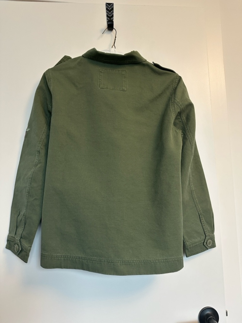 Levi’s Embroidered Flowers Military Jacket 
Size L Army Green NWOT - Picture 2 of 10